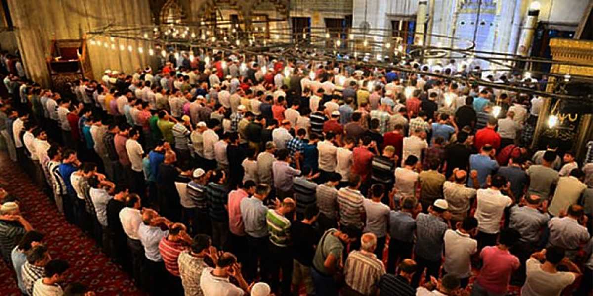 Teravih Namazı - Süleymaniye Vakfı